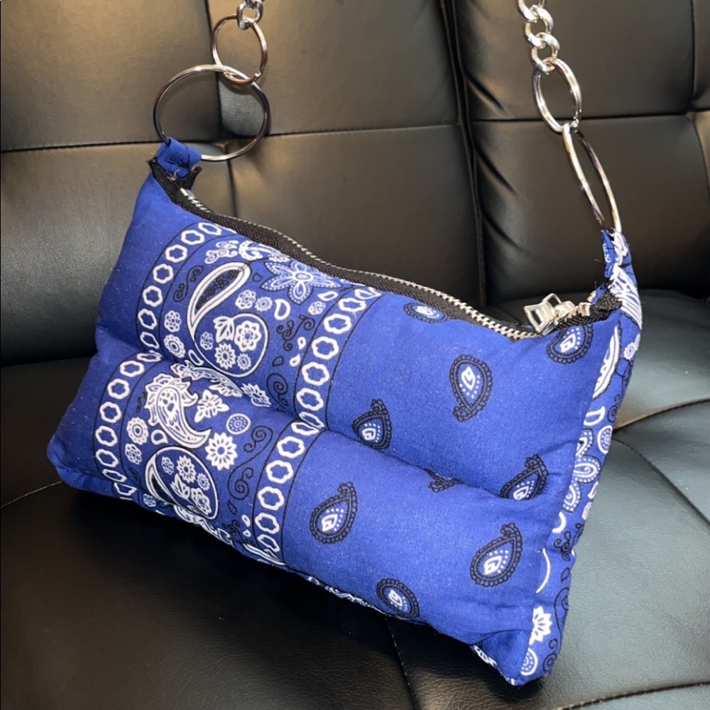 Blue Bandanna Puffy purse